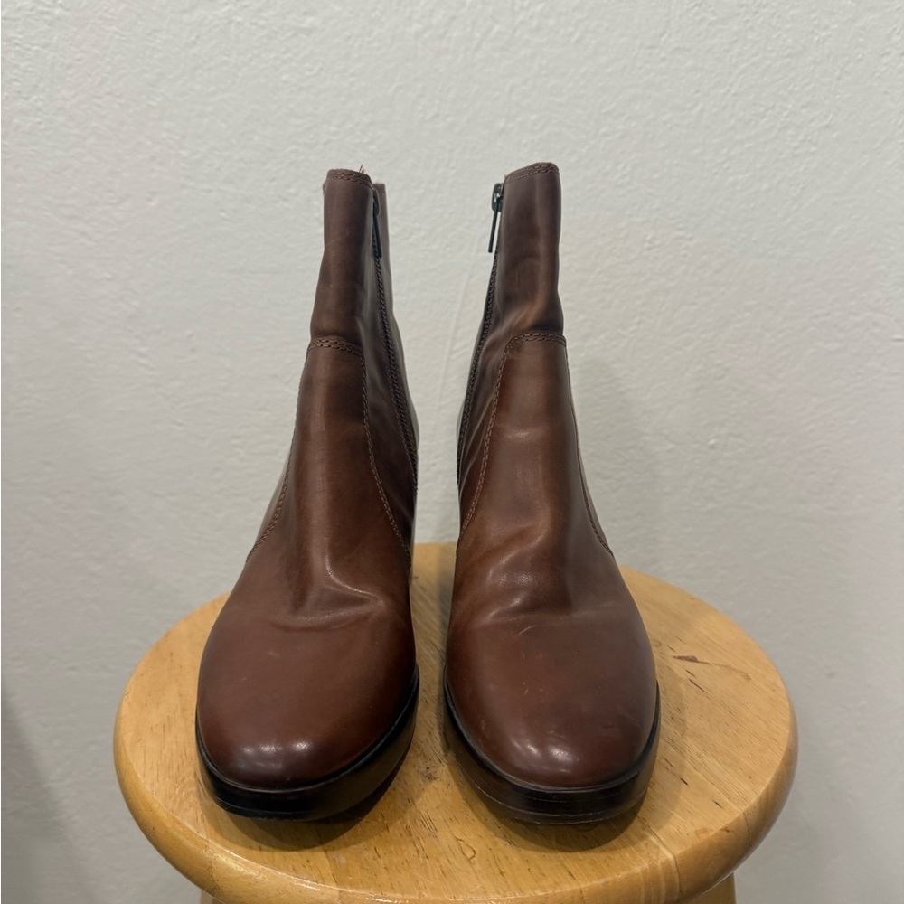 Frye Joan Campus Boot in size 8 Brown Leather - Picture 9 of 9